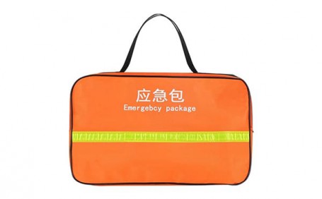應急包的必備物品及使用注意事項
